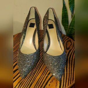 WHITE HOUSE BLACK MARKET HOLY RHINESTONE PUMPS